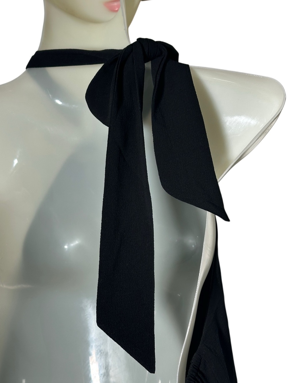 H&M Black Shorts Halter Neck Romper with Tie Size Medium Like New Elastic waist - Picture 4 of 10